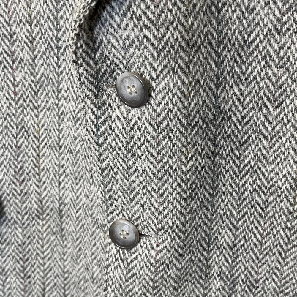 Harris Tweed Wool Herringbone Sport Coat Blazer Jacket - Men's Size 42R - Gray